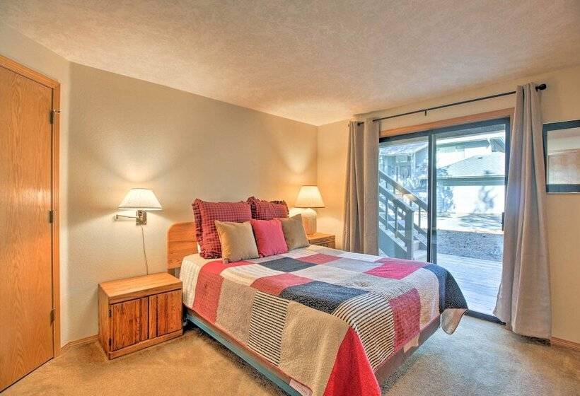 Sunriver Home W/ Hot Tub & 8 Sharc Passes