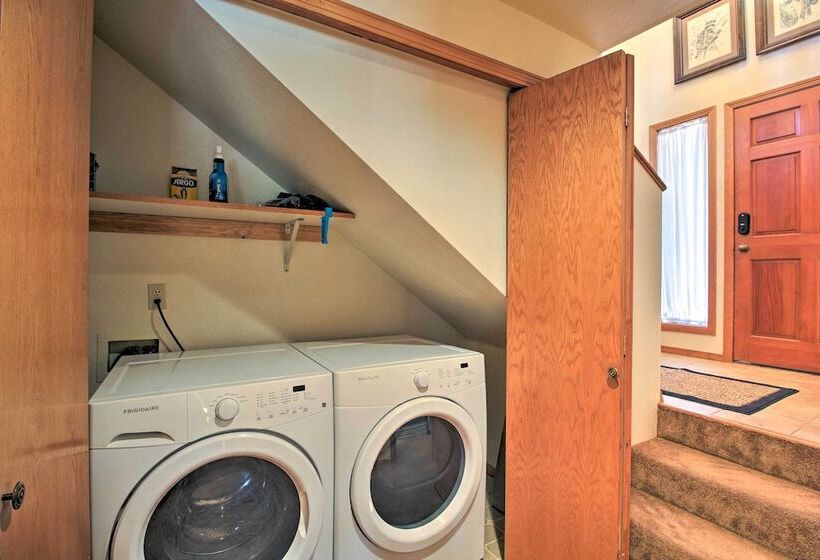 Sunriver Home W/ Hot Tub & 8 Sharc Passes