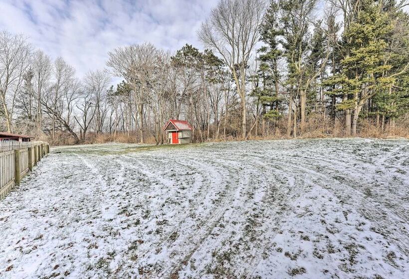 Primitive Goshen Pine Lodge With Fireplace!