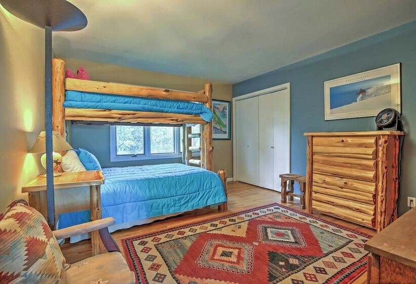 Steamboat Springs Home W/ Hot Tub + Mtn Views