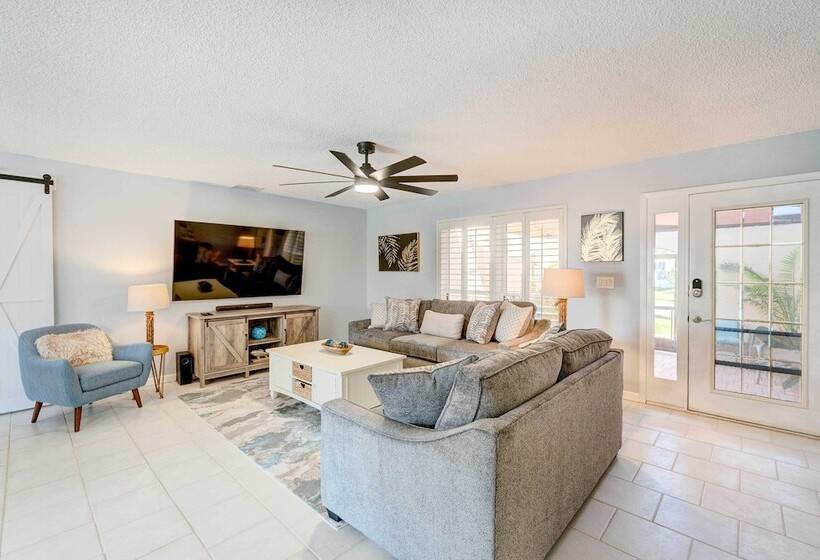 Punta Gorda Canal Home W/ Private Pool!