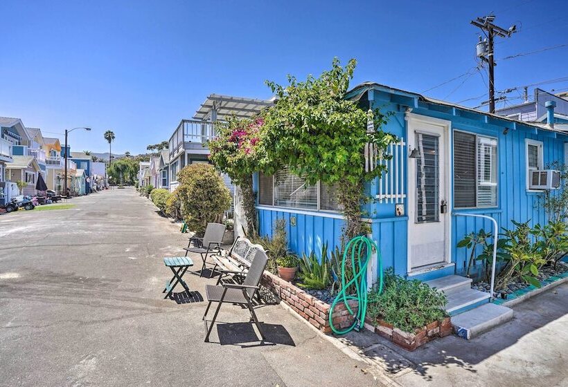 Quaint Avalon Cottage < Half Mi To Beaches!