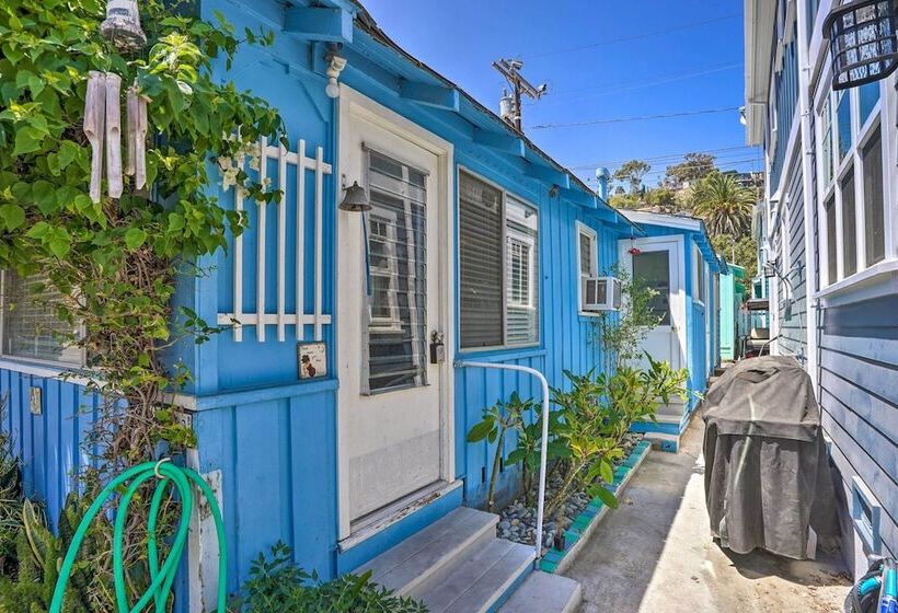 Quaint Avalon Cottage < Half Mi To Beaches!