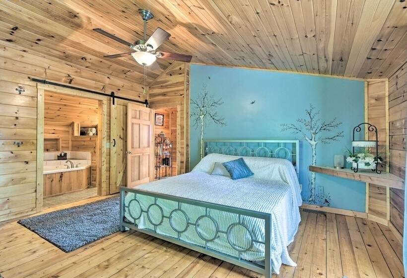 Smoky Mountain Log Cabin Close To Rafting!