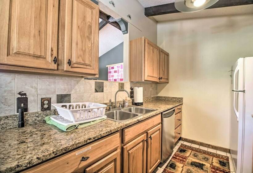 Quiet Rockies Retreat ~ 10 Min To Nat L Park!