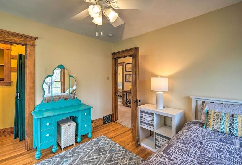 Relaxing Waterloo Retreat W/ Orchard View!
