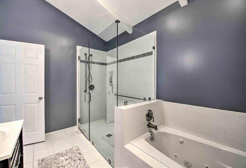 Benton Harbor Lake House W/ Dock & Fire Pit!