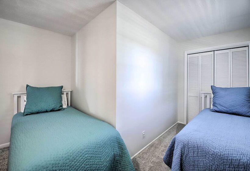 Benton Harbor Lake House W/ Dock & Fire Pit!