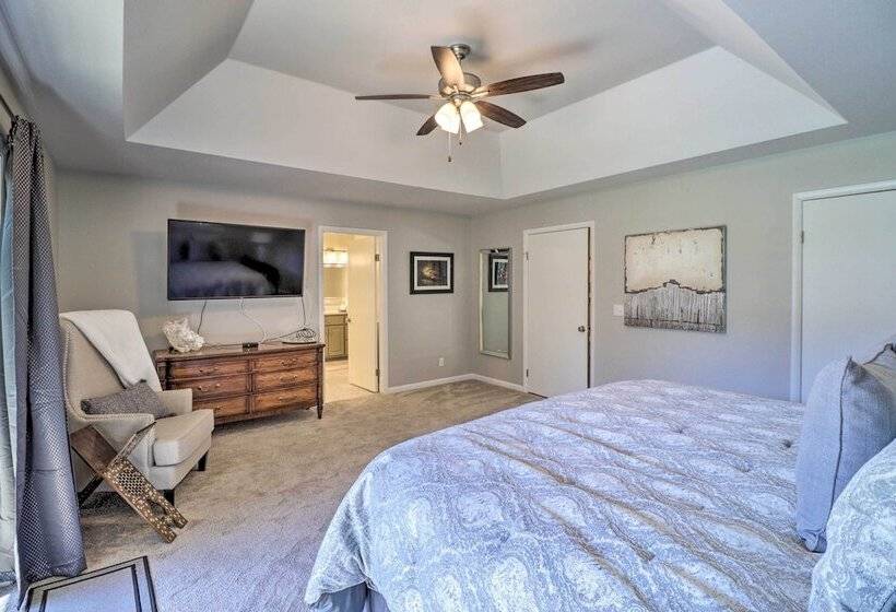 Renovated Riverfront Retreat W/ Deck & Grill!