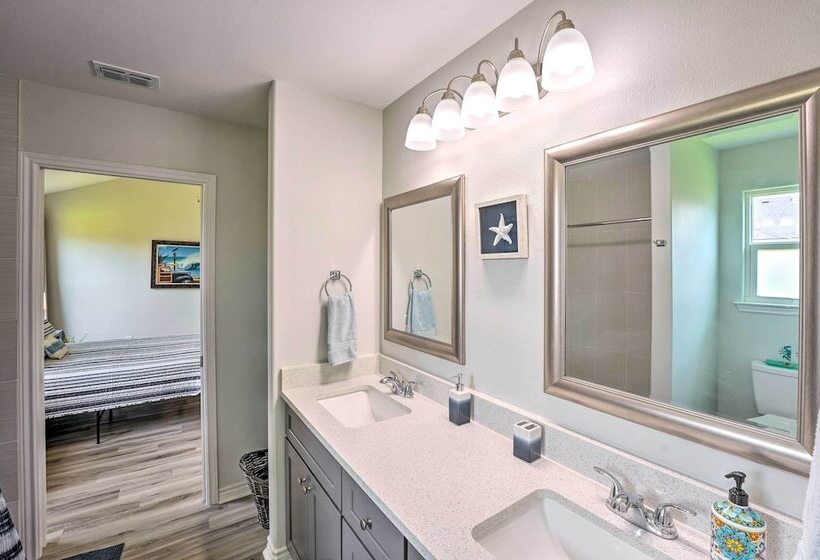 Rr Sea House  Aransas Pass Gem   2 Mi To Boating