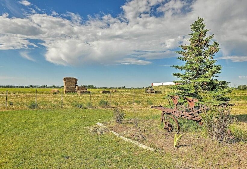 Rural Rigby Family Home W/ Yard: Hike, Boat & Ski!