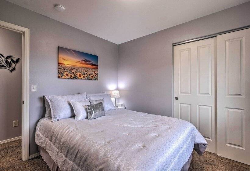 Saddle Rock East: Wenatchee Home < 3 Miles To Town