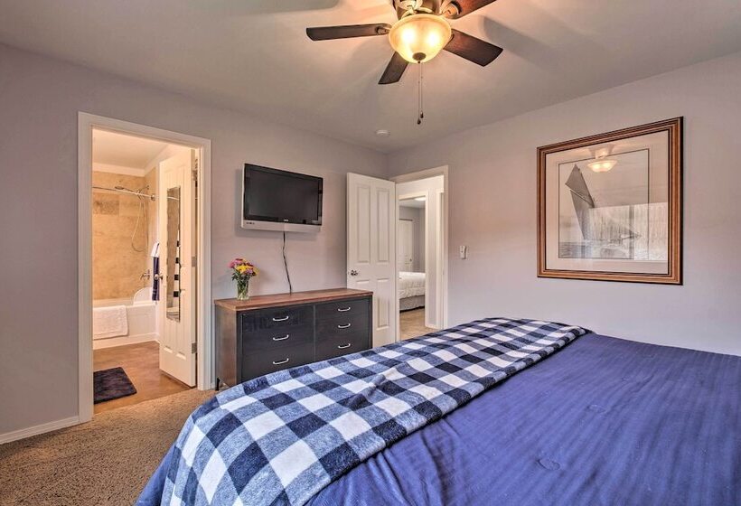 Saddle Rock East: Wenatchee Home < 3 Miles To Town