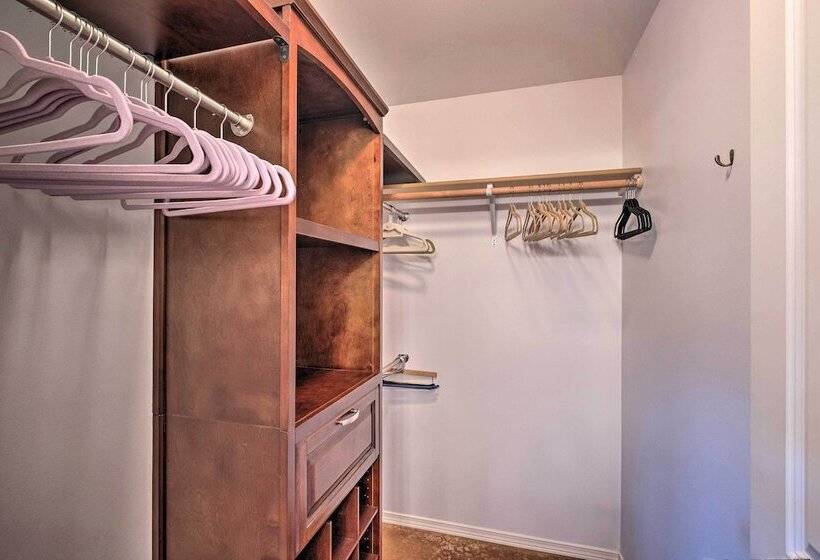 Saddle Rock East: Wenatchee Home < 3 Miles To Town