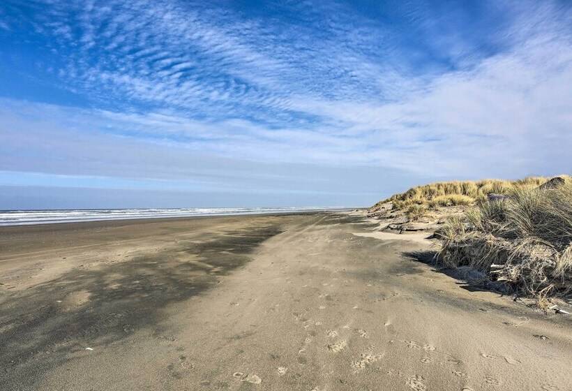 Sanderling Sea Cottages, Unit 9 With Ocean Views!