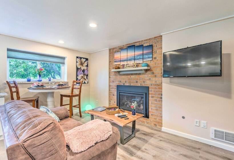 Seattle Area Studio, 2 Mi To St Edward State Park!