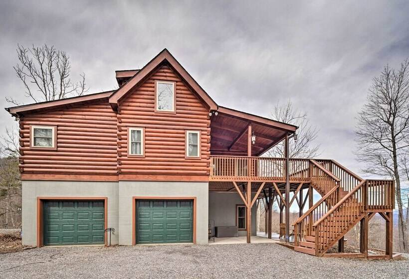 Secluded Black Mountain Cabin W/ On Site Pond!