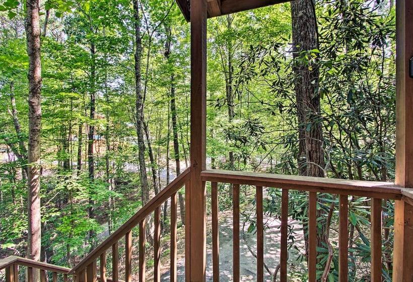 Secluded Forest Cabin, 4 Mi To Downtown Gatlinburg
