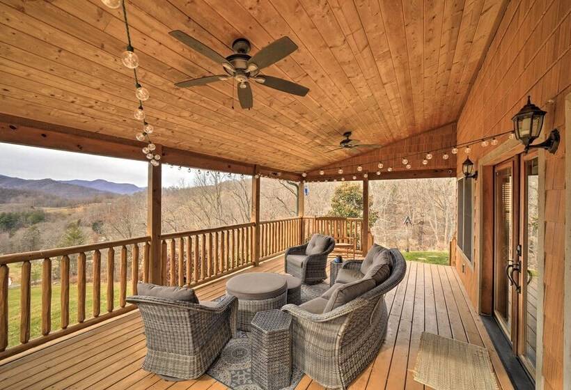 Serene Canton Escape W/ Hot Tub & Mtn Views!