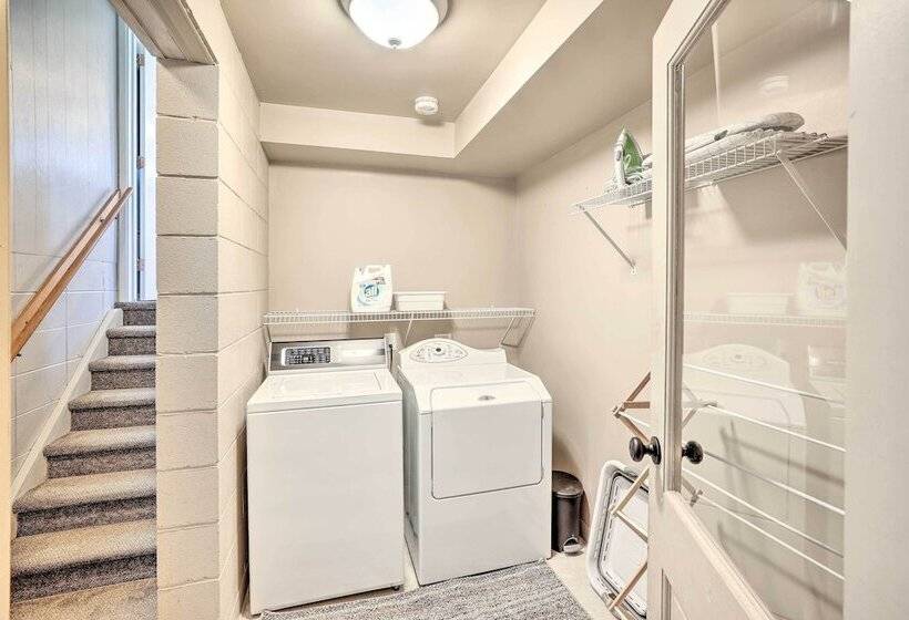 Sioux Center Split Level Home W/ Game Room!