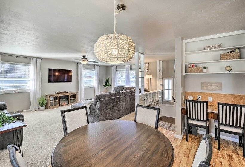 Sioux Center Split Level Home W/ Game Room!