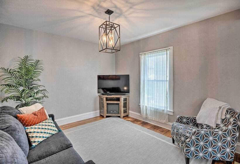 Sioux Falls Abode W/ Fire Pit   1 Mi To Dtwn!