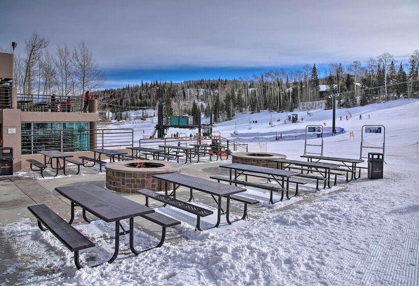 Ski In/ski Out Cabin: Lift To Brian Head Resort!