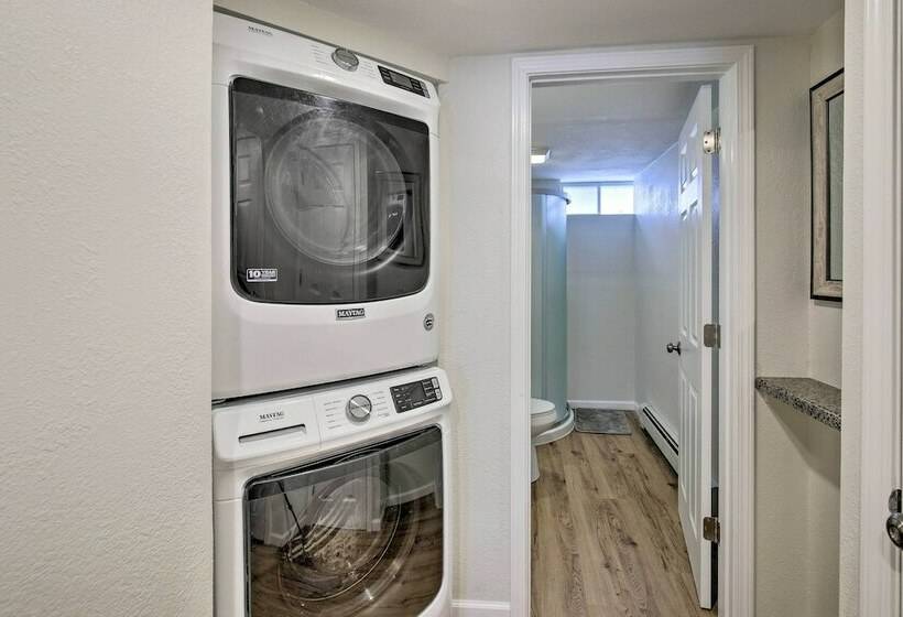 Snowden Lake Home W/ Deck   8 Mi To Rhinelander!