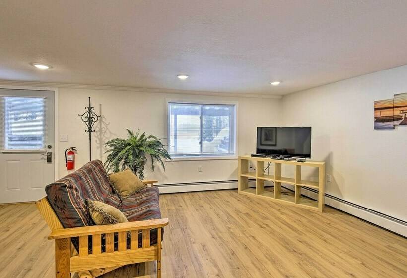 Snowden Lake Home W/ Deck   8 Mi To Rhinelander!