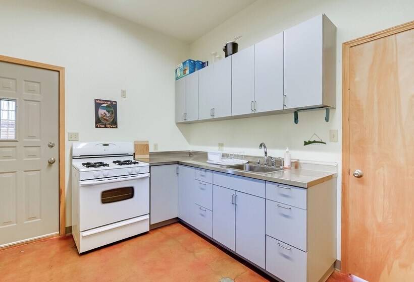 Soldotna Fishing Lodges W/ Dock On Kenai River!