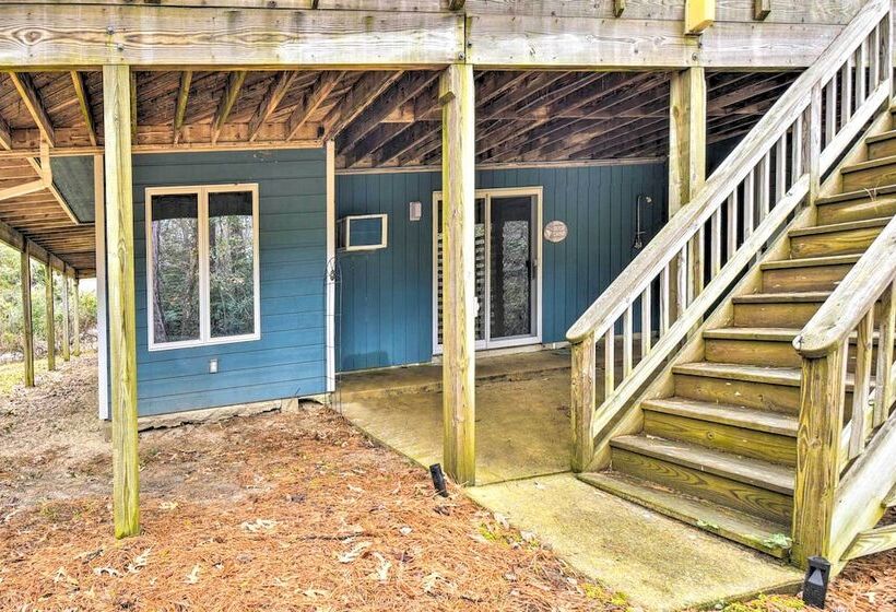 Southern Shores Family Retreat Mins To Beach!