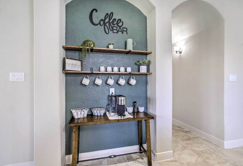 Spacious Cypress Home In Fairfield Community!