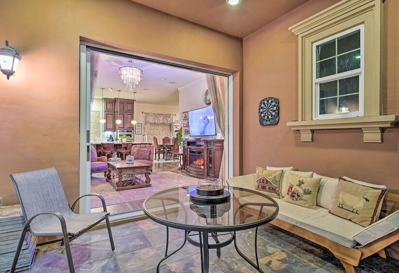 Spacious Home Near California Wine Country!