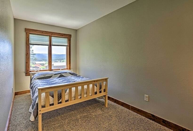 Sturgis Home W/ Private Hot Tub: Golf & Hike!