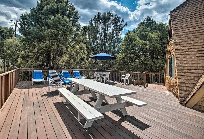 Spacious Pine Mountain Club Cabin W/ Fire Pit