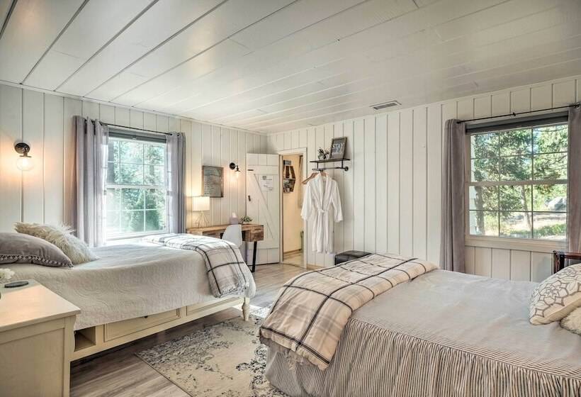 Strawberry Hill Cabin 5 Mi To Skiing And Lake