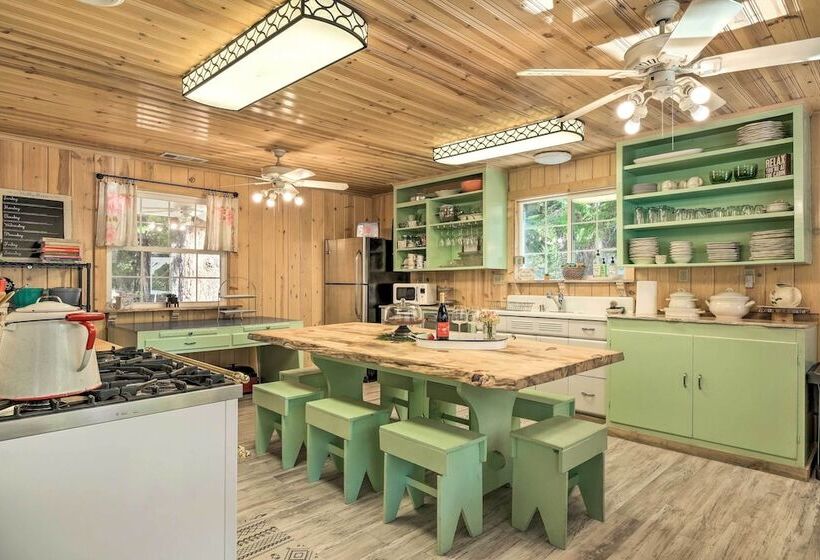 Strawberry Hill Cabin 5 Mi To Skiing And Lake