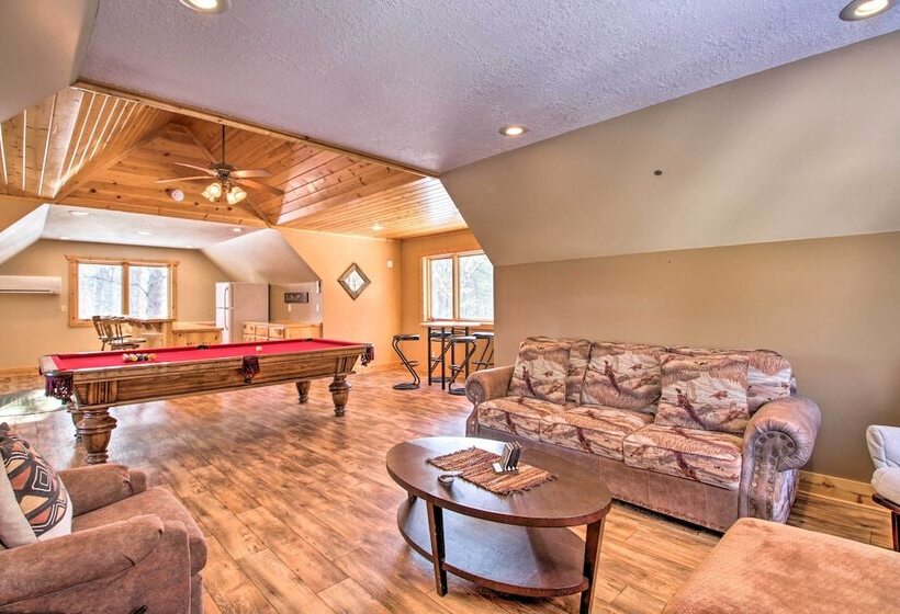 Stunning Crosslake Cabin W/ Deck And Lake Views!