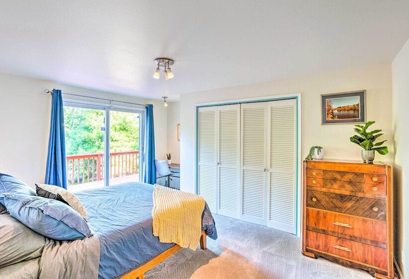 26 Mi To Mount Rainier, Game Room: Puyallup Oasis