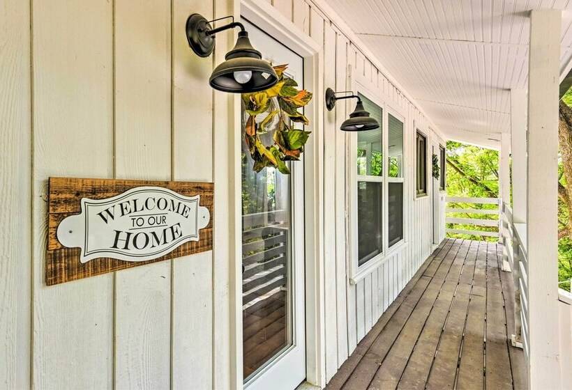 Stylish Franklin Cabin On 6 Private Acres!