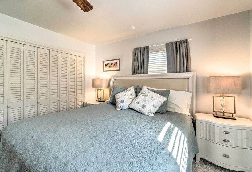 Sunny + Alluring Englewood Retreat W/ Dock!