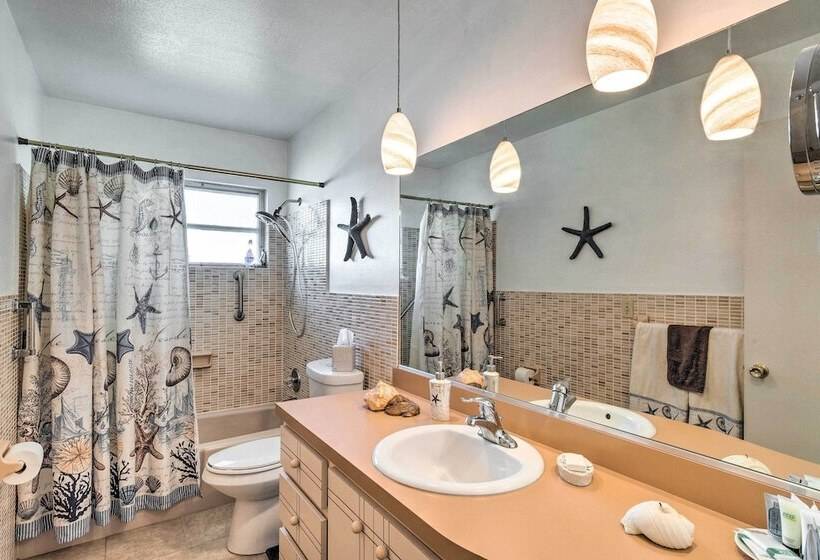 Sunny + Alluring Englewood Retreat W/ Dock!