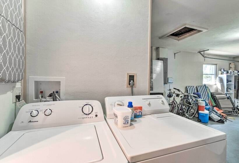 Sunny + Alluring Englewood Retreat W/ Dock!