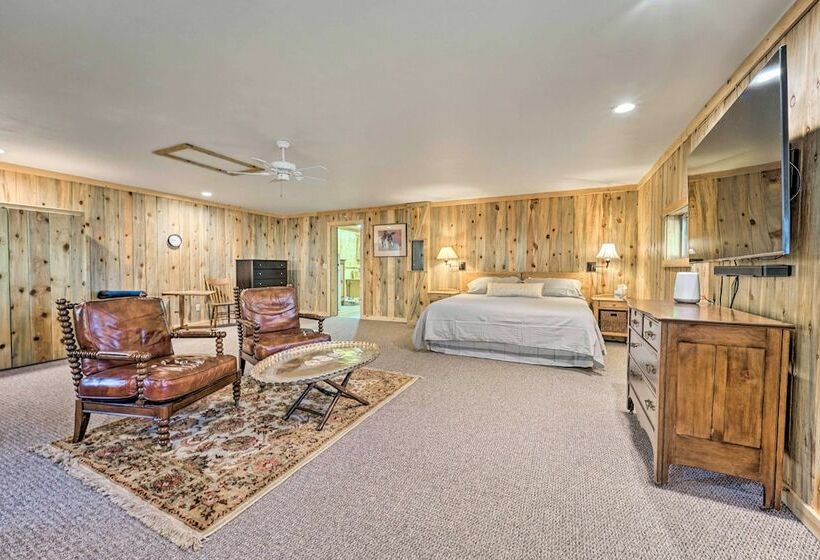 The Ole Bank : Historic Home In Dtwn Dolores