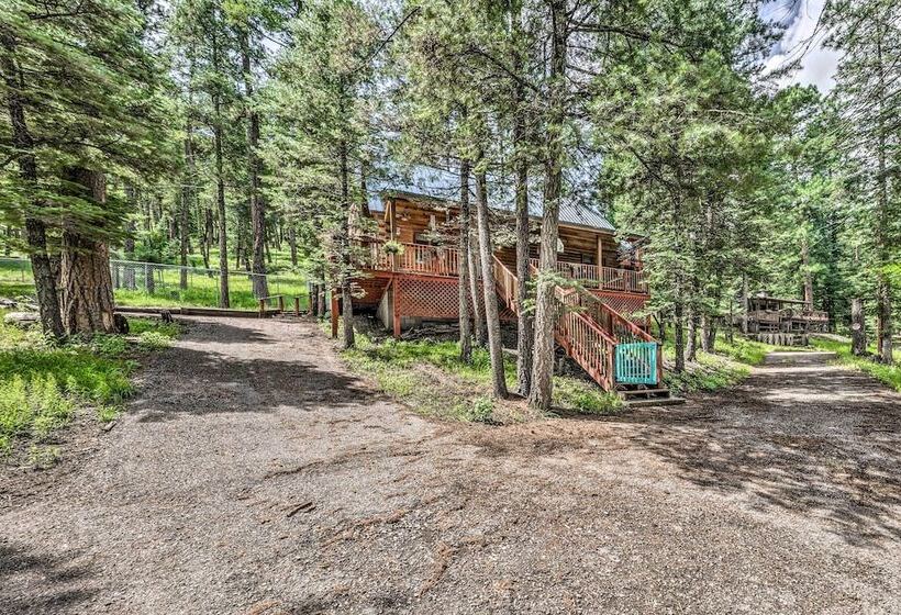 Tree Lined  Polly S Perch  W/ Mountain Views!