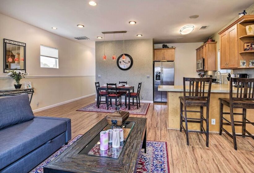 Updated Bay Area Abode Near Beach & Dtwn Sf!