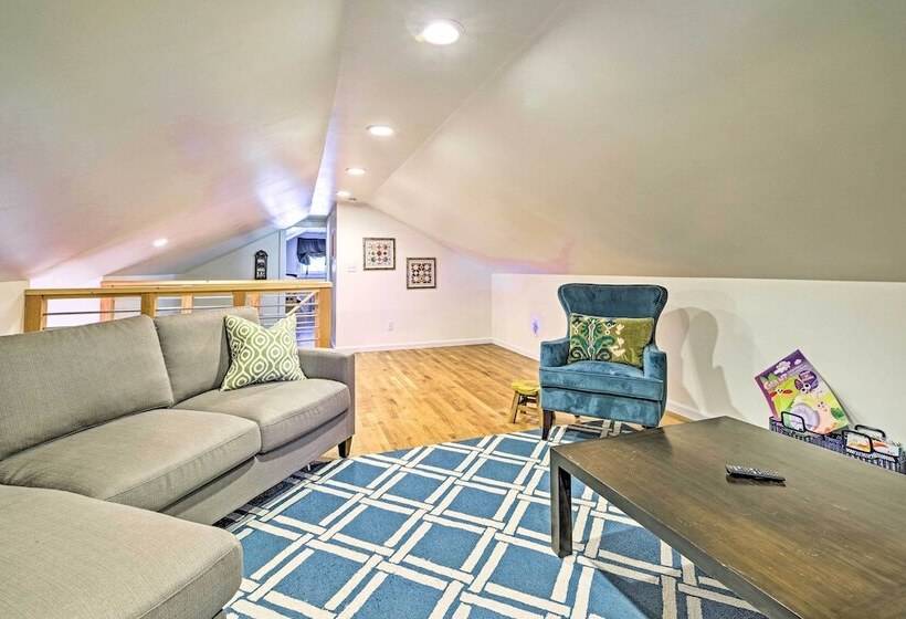 Updated Rustic Retreat Cabin: Walk To Payette Lake