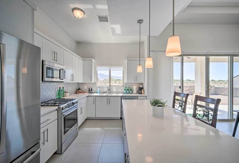 Upper Valley El Paso Home W/ Hiking Access On Site