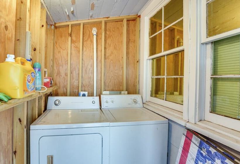Vintage Corpus Christi Home   2 Blocks From Beach!