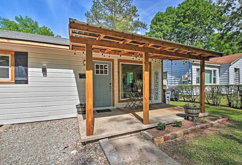 Walk To Oaklawn Racing: Hot Springs Home!